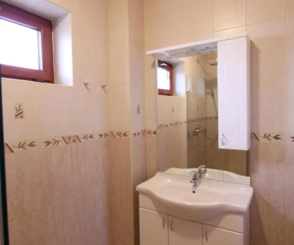 Velence Lägenhet *